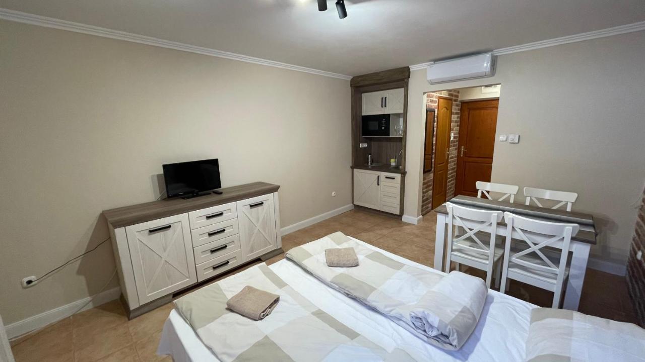 Dalma Apartment Gyula Dış mekan fotoğraf