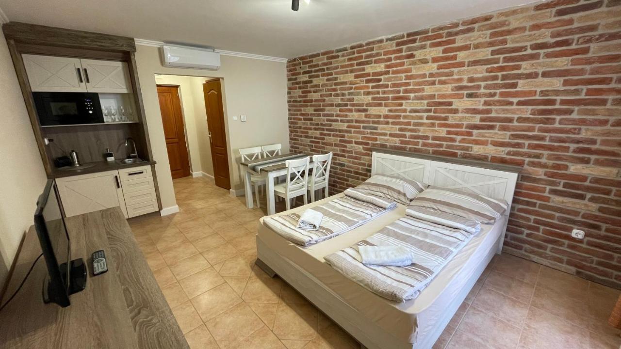 Dalma Apartment Gyula Dış mekan fotoğraf