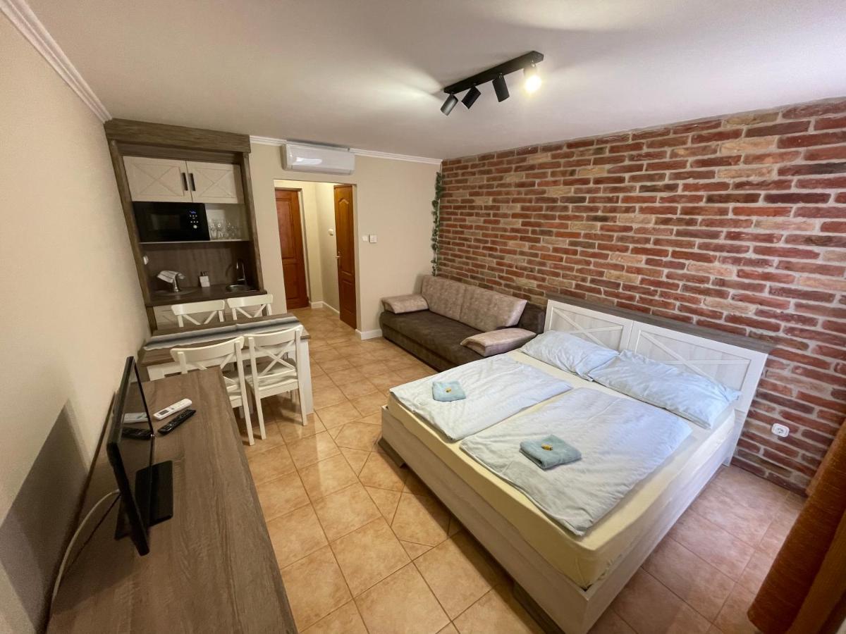 Dalma Apartment Gyula Dış mekan fotoğraf