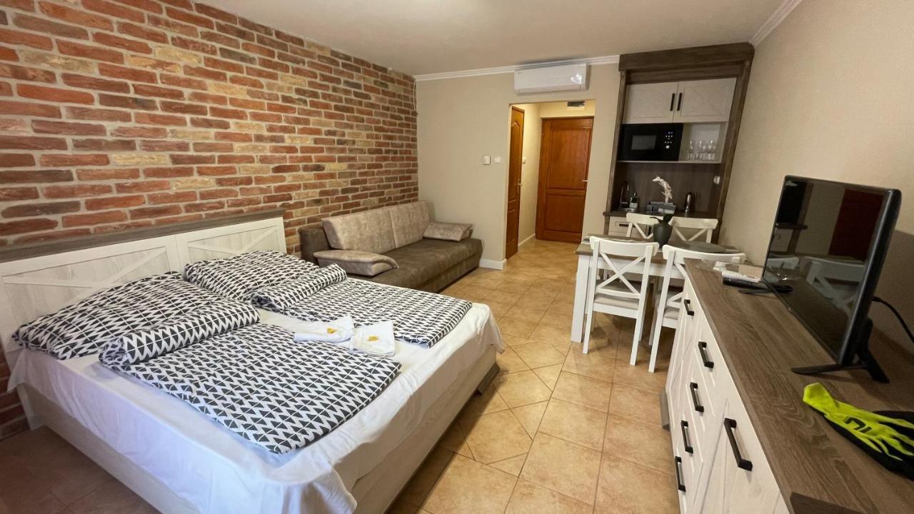 Dalma Apartment Gyula Dış mekan fotoğraf